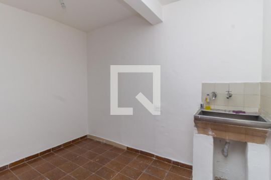 Lavanderia de casa à venda com 2 quartos, 200m² em Cambuci, São Paulo