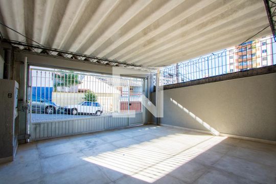 Garagem de casa à venda com 3 quartos, 194m² em Vila Valparaíso, Santo André
