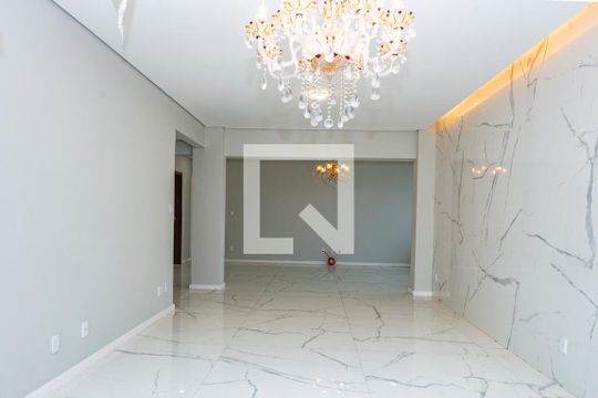 Sala 1 de apartamento à venda com 4 quartos, 440m² em Santo Antônio, Belo Horizonte