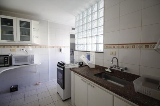 Cozinha de apartamento para alugar com 3 quartos, 113m² em Santana, São Paulo