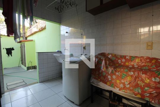 Área de serviço de casa de condomínio à venda com 4 quartos, 300m² em Anil, Rio de Janeiro