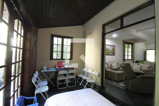 Varanda/Quarto de casa de condomínio à venda com 4 quartos, 300m² em Anil, Rio de Janeiro