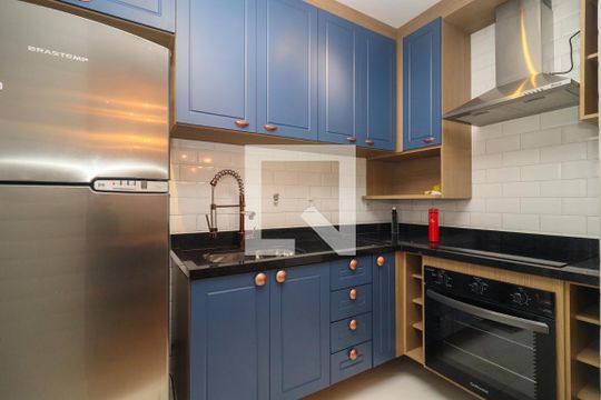 Cozinha de apartamento para alugar com 2 quartos, 50m² em Vila Andrade, São Paulo