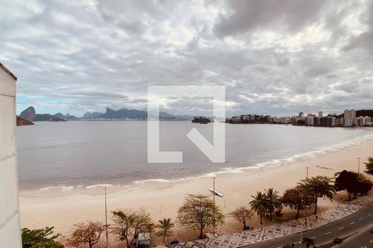 Apartamento à venda com 3 quartos, 568m² em Icaraí, Niterói