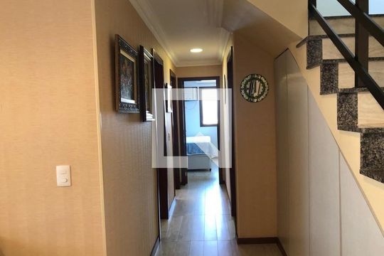 Apartamento à venda com 4 quartos, 147m² em Centro, Niterói