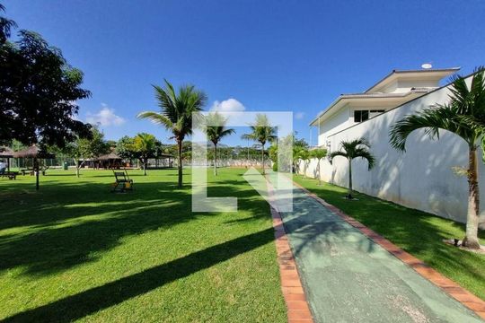 Casa à venda com 4 quartos, 427m² em Camboinhas, Niterói