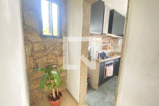 Casa à venda com 5 quartos, 168m² em Fonseca, Niterói