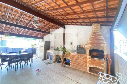 Casa à venda com 5 quartos, 168m² em Fonseca, Niterói