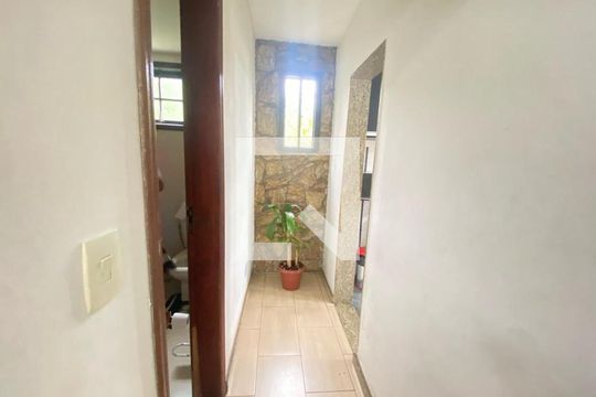 Casa à venda com 5 quartos, 168m² em Fonseca, Niterói