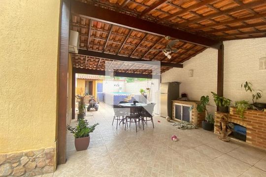 Casa à venda com 5 quartos, 168m² em Fonseca, Niterói