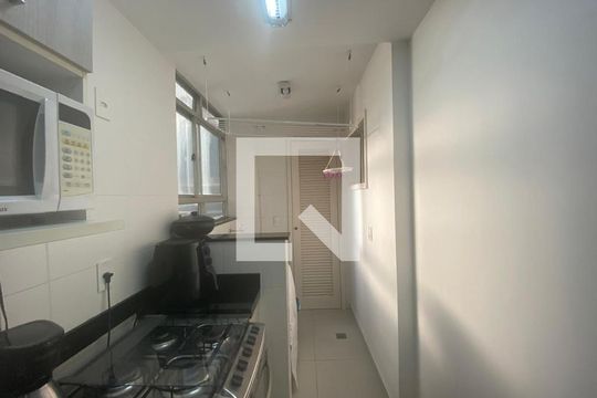 Apartamento à venda com 1 quarto, 60m² em Santa Rosa, Niterói