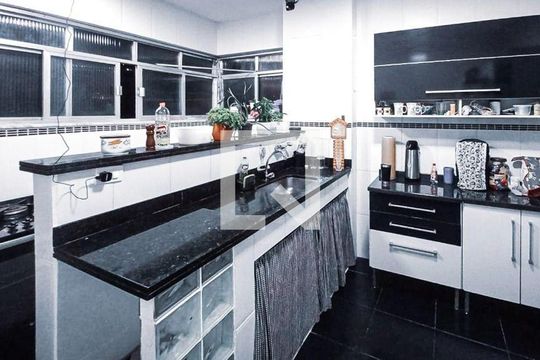 Apartamento à venda com 2 quartos, 85m² em Icaraí, Niterói