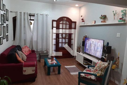 Casa à venda com 3 quartos, 48m² em Centro, Niterói