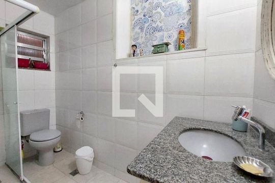 Casa à venda com 3 quartos, 140m² em Ingá, Niterói