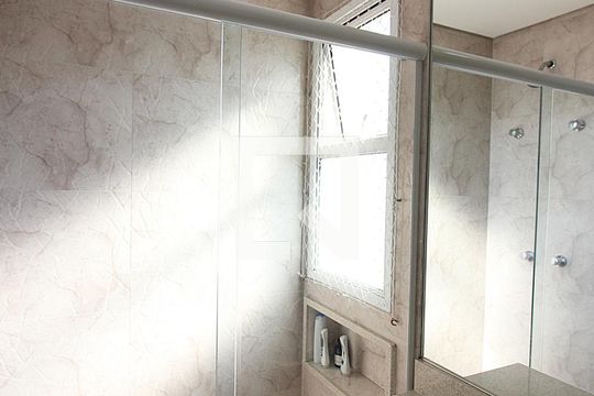 Quarto 1 - Suíte Banheiro  de apartamento para alugar com 3 quartos, 125m² em Centro, São Bernardo do Campo