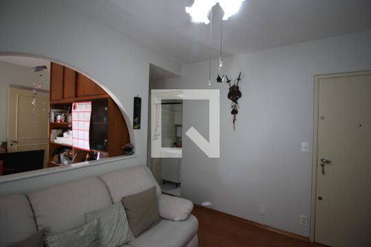Sala de apartamento à venda com 2 quartos, 76m² em Vila Sofia, São Paulo