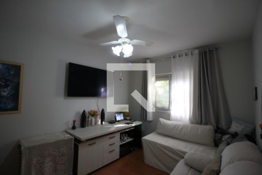 Sala de apartamento à venda com 2 quartos, 76m² em Vila Sofia, São Paulo