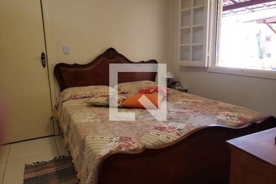 Casa à venda com 3 quartos, 140m² em Engenho do Mato, Niterói