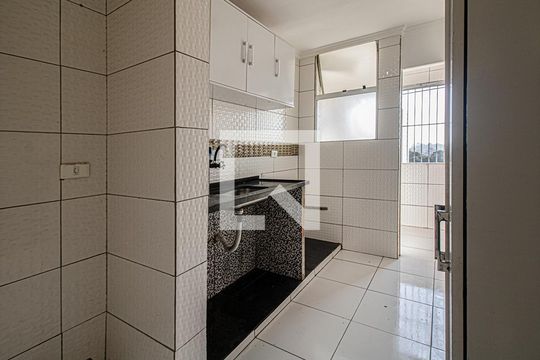 cozinha de apartamento à venda com 2 quartos, 54m² em Parque do Estado, São Paulo