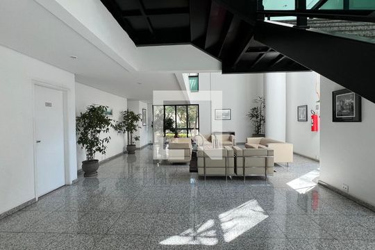 Hall de entrada de apartamento à venda com 1 quarto, 43m² em Pinheiros, São Paulo