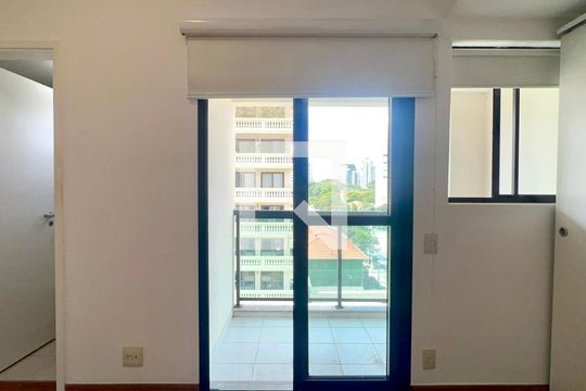 Varanda de apartamento à venda com 1 quarto, 43m² em Pinheiros, São Paulo