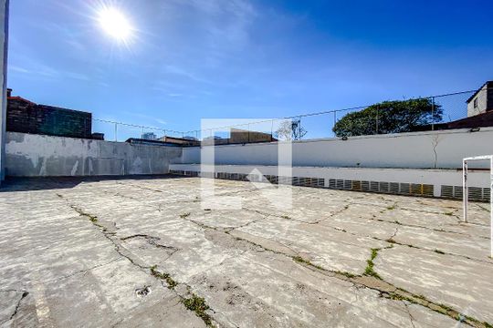 Quadra Esportiva de apartamento para alugar com 2 quartos, 51m² em Vila Invernada, São Paulo