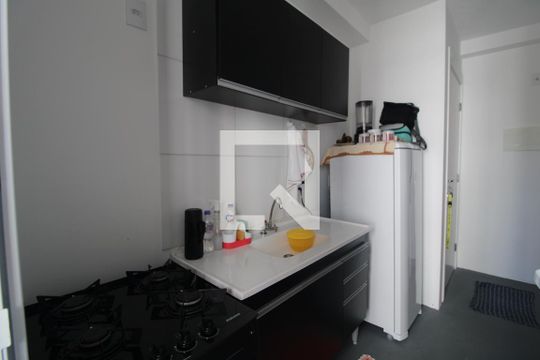 Cozinha de apartamento à venda com 2 quartos, 42m² em Usina Piratininga, São Paulo