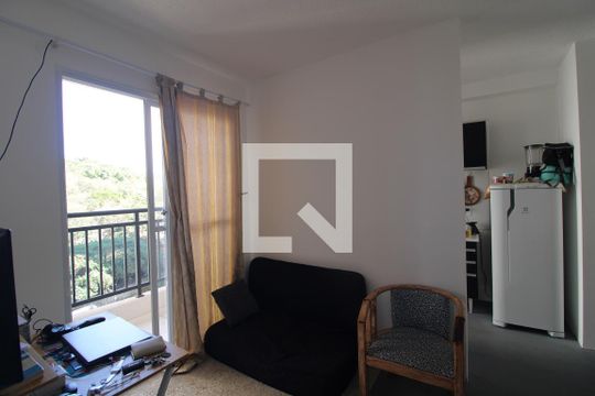 Sala de apartamento à venda com 2 quartos, 42m² em Usina Piratininga, São Paulo