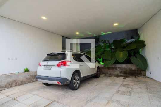 Garagem de casa de condomínio à venda com 3 quartos, 287m² em Nonoai, Porto Alegre