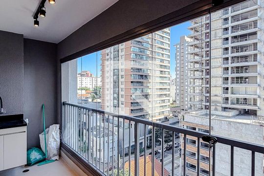 Varanda de kitnet/studio à venda com 1 quarto, 36m² em Vila Mariana, São Paulo