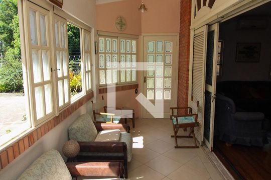 Varanda da Sala de casa para alugar com 4 quartos, 220m² em Cristal, Porto Alegre
