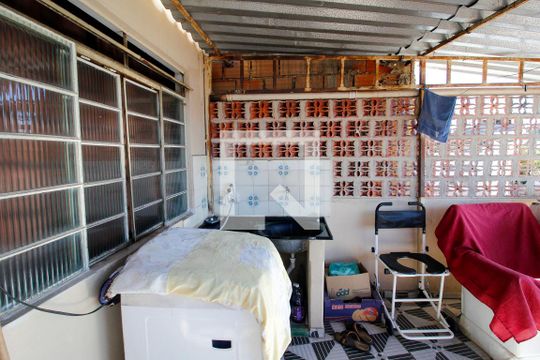 Área de Serviço de casa à venda com 3 quartos, 174m² em Santo Andre, Belo Horizonte