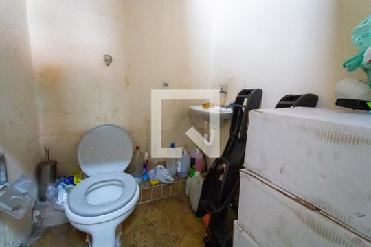 Lavabo garagem de casa à venda com 3 quartos, 100m² em Vila Santa Clara, São Paulo