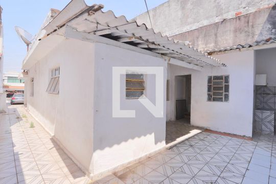 Quintal de casa à venda com 2 quartos, 220m² em Vila Santa Clara , São Paulo
