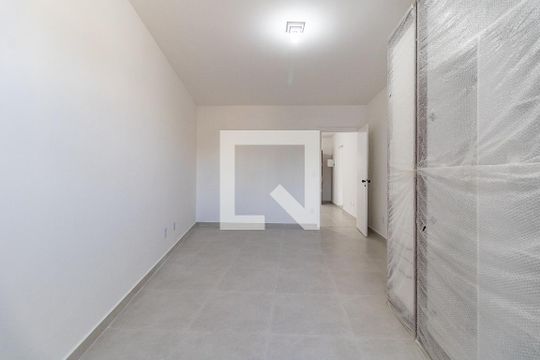 Quarto 1 de casa para alugar com 2 quartos, 90m² em Aclimação, São Paulo