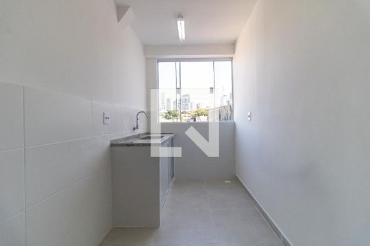 Cozinha de casa para alugar com 2 quartos, 90m² em Aclimação, São Paulo