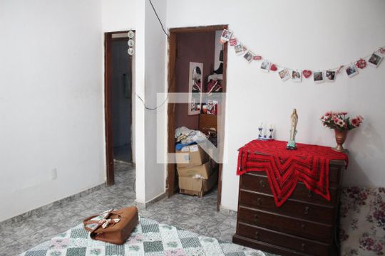 Quarto 3 de casa à venda com 3 quartos, 200m² em Santa Helena, Contagem