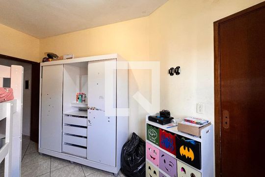 Quarto 1 de casa para alugar com 2 quartos, 80m² em Parque Gerassi, Santo André