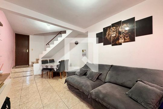 Casa para alugar com 2 quartos, 80m² em Parque Gerassi, Santo André