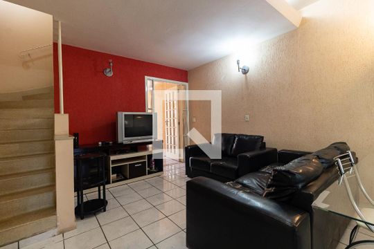 Sala - Segundo Piso de casa à venda com 10 quartos, 200m² em Vila Mariana, São Paulo