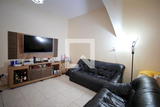 Sala de casa à venda com 6 quartos, 240m² em Renascença, Belo Horizonte