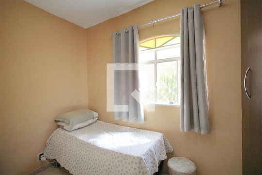 Quarto 1 de casa à venda com 6 quartos, 240m² em Renascença, Belo Horizonte