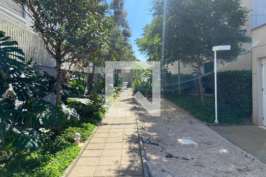 Área comum de apartamento para alugar com 2 quartos, 45m² em Quinta da Paineira, São Paulo