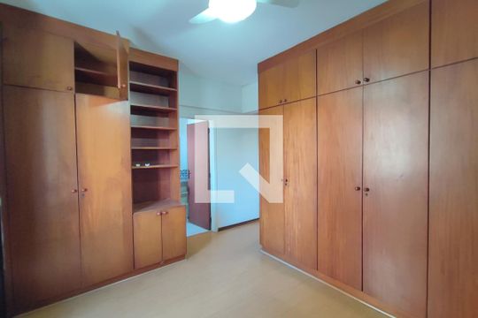 Quarto Suíte de apartamento à venda com 3 quartos, 98m² em Cambuí, Campinas