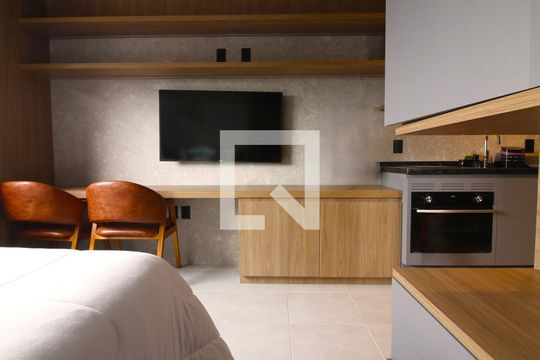 Casa para alugar com 1 quarto, 25m² em Vila Olímpia, São Paulo