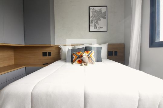 Studio de casa à venda com 1 quarto, 25m² em Vila Olímpia, São Paulo