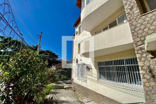 Entrada de apartamento à venda com 2 quartos, 82m² em Lins de Vasconcelos, Rio de Janeiro