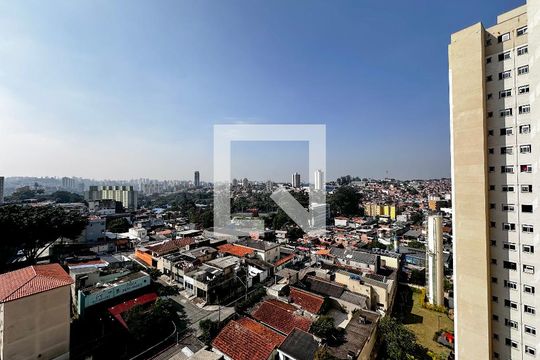 Vista Sala de apartamento para alugar com 2 quartos, 42m² em Jardim Germânia, São Paulo