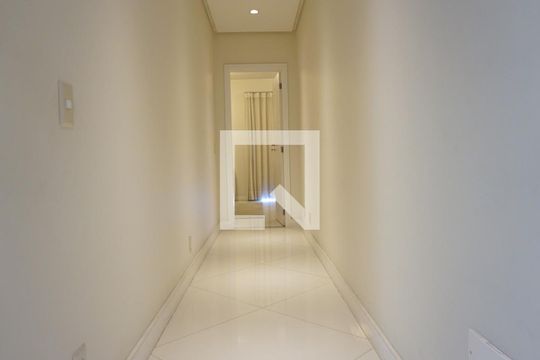 Corredor Suite 2 de casa de condomínio à venda com 6 quartos, 563m² em Anil, Rio de Janeiro