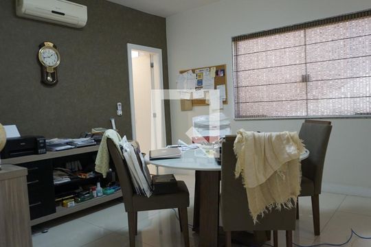 Quarto Suite 1 / Escritório de casa de condomínio à venda com 6 quartos, 563m² em Anil, Rio de Janeiro